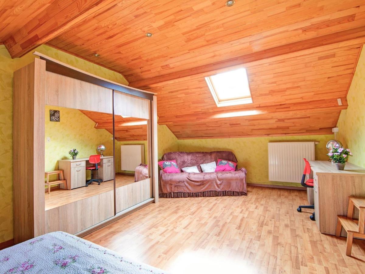 Enjoy A Relaxing Break For Two And Discover Durbuy Biron Bilik gambar